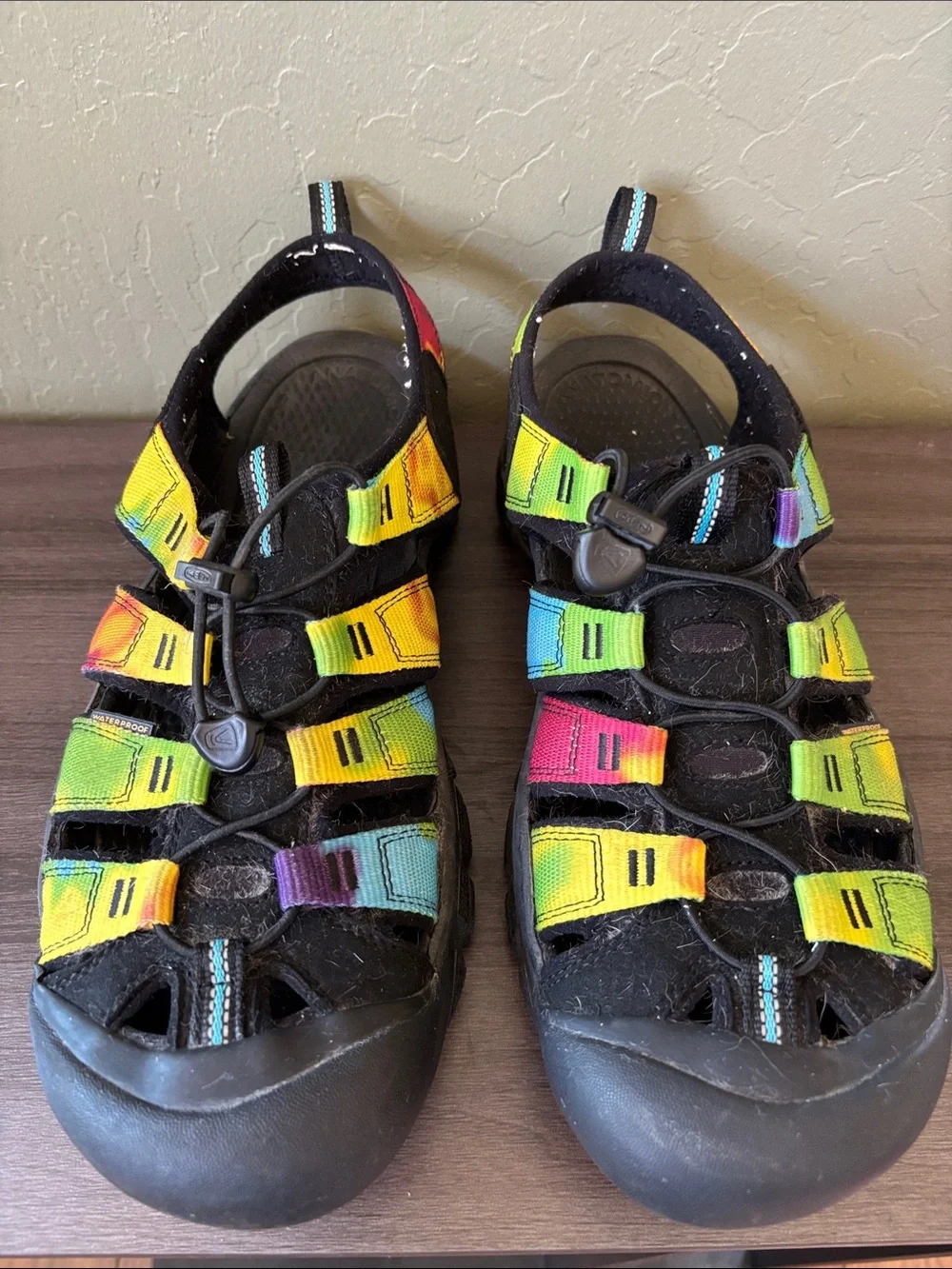 Keen Men’s Newport Retro Tie Dye Water Sport Sandal Size 11